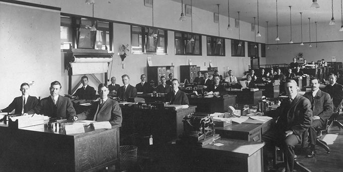 🕵️‍♂️ Основатели менеджмента: Кто стоял у истоков современной управленческой науки?
Друзья, сегодня мы погрузимся в историю менеджмента и узнаем о ключевых фигурах, которые заложили основы современной... | Сетка — социальная сеть от hh.ru