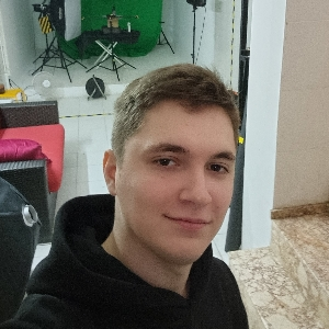 Максим Пронякин