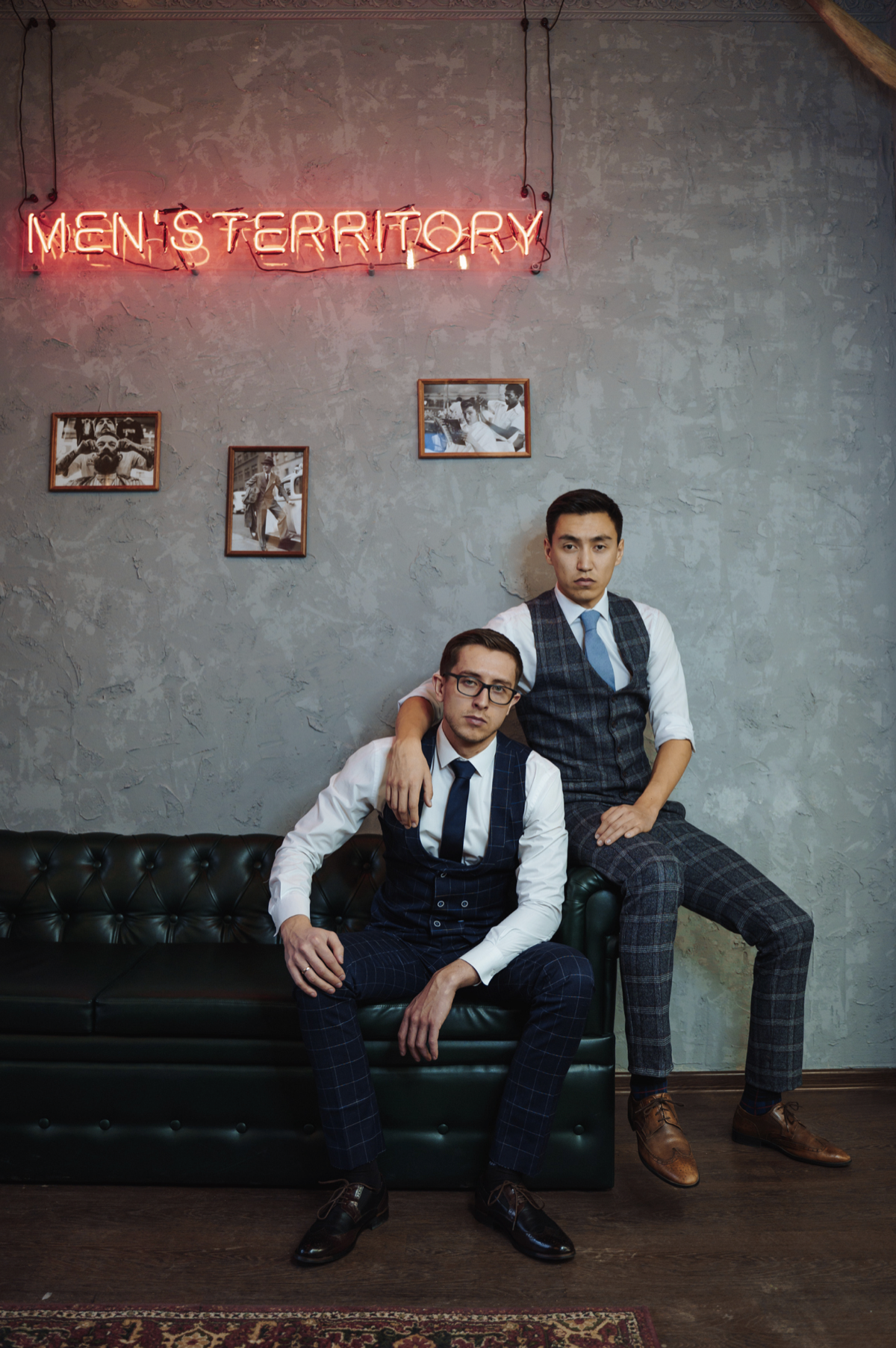 Съемка для барбершопа BRITVA в партнерстве с мужским магазином Men’s Look Store.
На фото управляющие барбершопом - Рустам Мендубаев и Ринат Латыпов | Сетка — социальная сеть от hh.ru