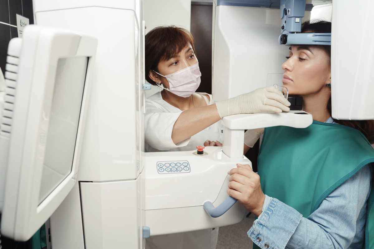 Контент фото для стоматологической клиники OmDent  
#омск #фотоомск #фотографомск #бизнесфото #контентфото #фотодлябизнеса #сетка #сеткаомск #фотограф #фото #фотосессия #фотография | Сетка — социальная сеть от hh.ru