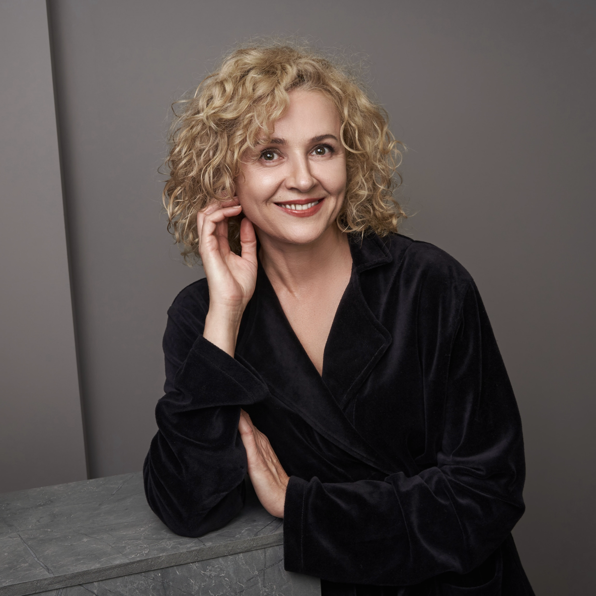 Фото сотрудников для стоматологической клиники OmDent  
#омск #фотоомск #фотографомск #бизнесфото #контентфото #фотодлябизнеса #сетка #сеткаомск #фотограф #фото #фотосессия #фотография | Сетка — социальная сеть от hh.ru