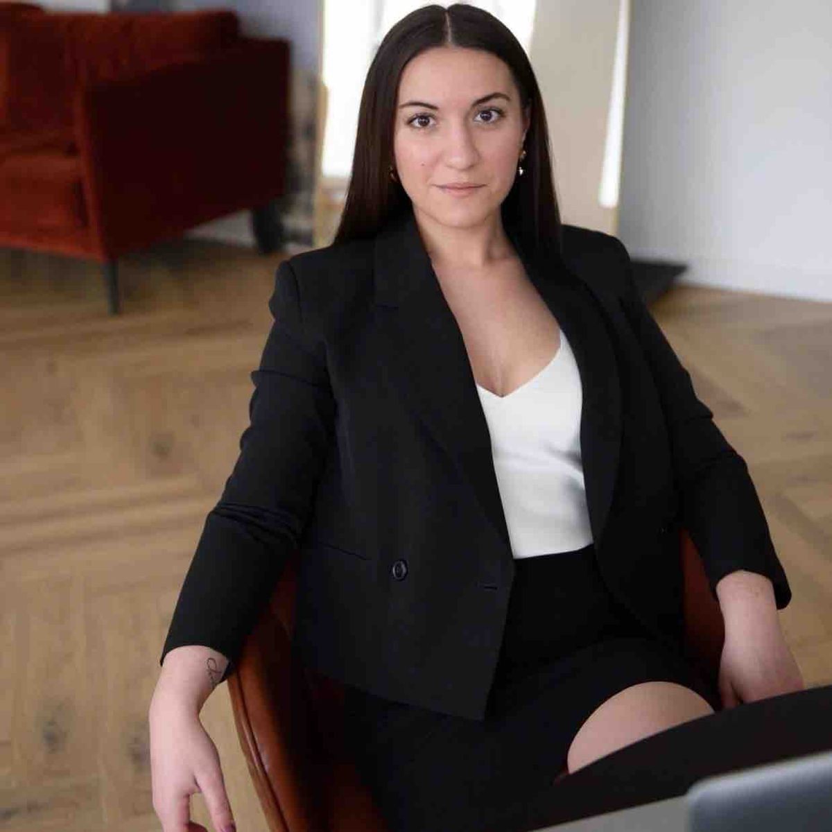 Аделина Голынская | Сетка — социальная сеть от hh.ru