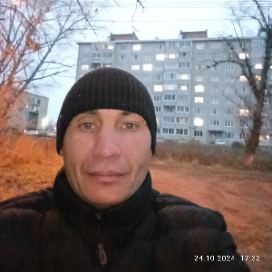 Евгений Титов