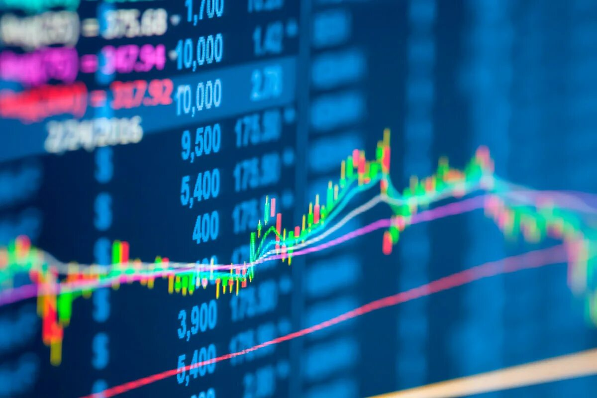 Актуальные торговые рекомендации по золоту (XAU/USD), нефти (Brent), биткоину (BTC/USD), EUR/USD: 
 
1 | Сетка — социальная сеть от hh.ru