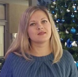 Лена Маликова