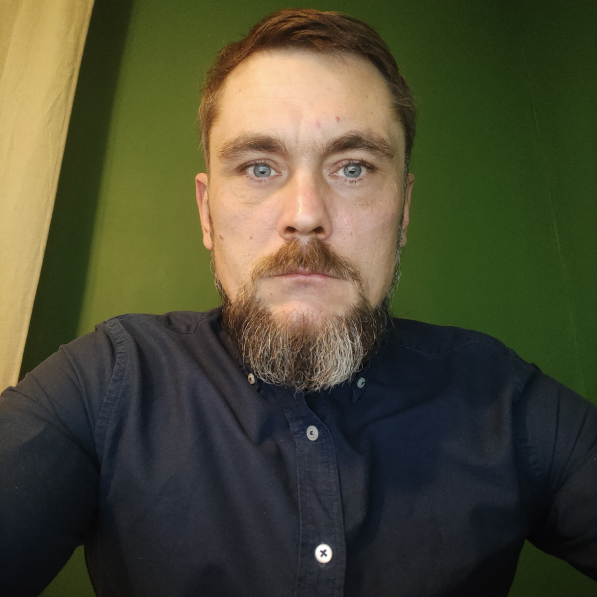 Евгений Чеботарев