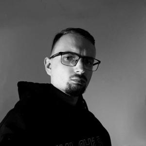 Александр Дементьев