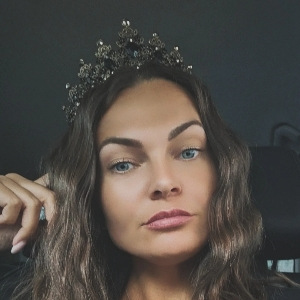 Ксения Ковa