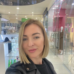 Julia Frindt