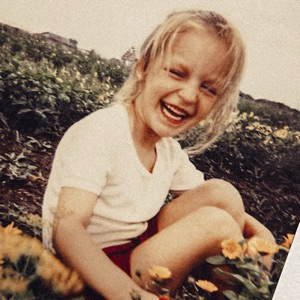 Мария Година