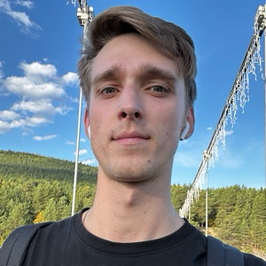 Александр Гомзиков