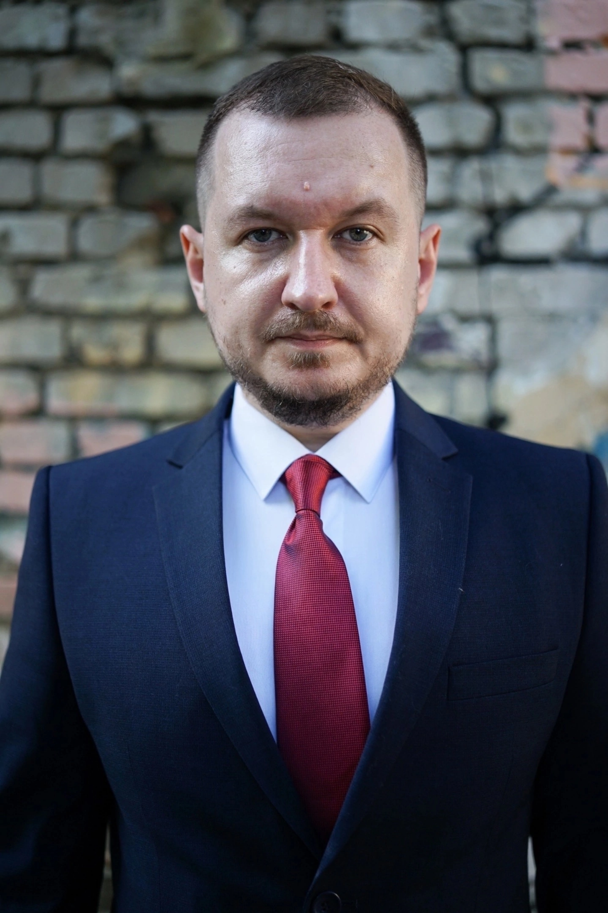 Здравствуйте!
Меня зовут Виктор Старовойтов. Я - арбитражный управляющий.
Занимаюсь тем, что веду процедуры банкротства физических лиц. Тут публикую результаты моих процедур | Сетка — социальная сеть от hh.ru