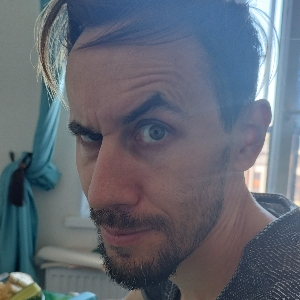 Максим Гуцалов | Сетка — социальная сеть от hh.ru