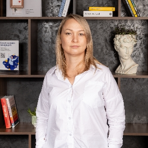 Елена Слесарева | Сетка — социальная сеть от hh.ru