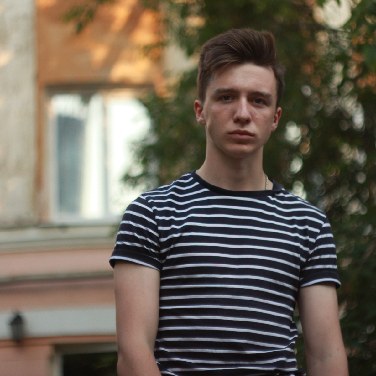 Максим Ермолаев