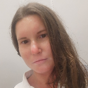 Анна Тихонова