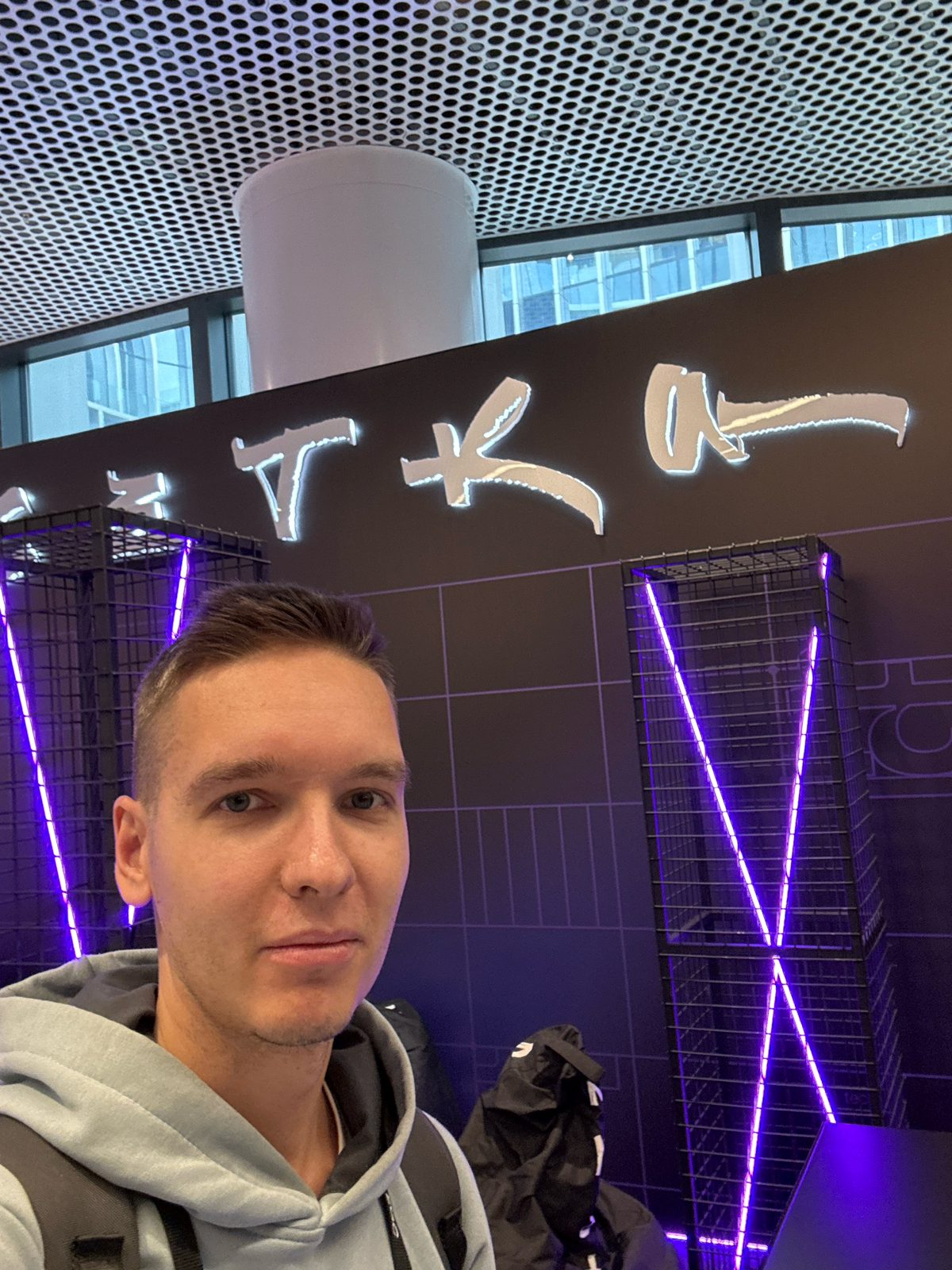 Привет! Продакт болтательных механик в ассистенте Салют от SberDevices | Сетка — социальная сеть от hh.ru