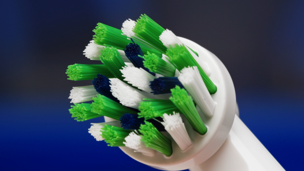 Продюсирую не только шоу, подкасты, но и такие съёмки!  
Наконец-то могу поделиться результатом съёмки обзоров товаров для крупного оператора D2C магазинов и маркетлейсов giper | Сетка — социальная сеть от hh.ru