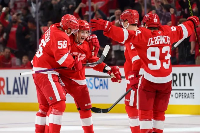 Матч 🚘 и 👹 оказался богат на красивые фотографии
Его же фото в предыдущем посте.
Фото: David Guralnick, Detroit News
#нхл #nhl #Детройт #НьюДжерси
⤵️ Чат | Сетка — социальная сеть от hh.ru