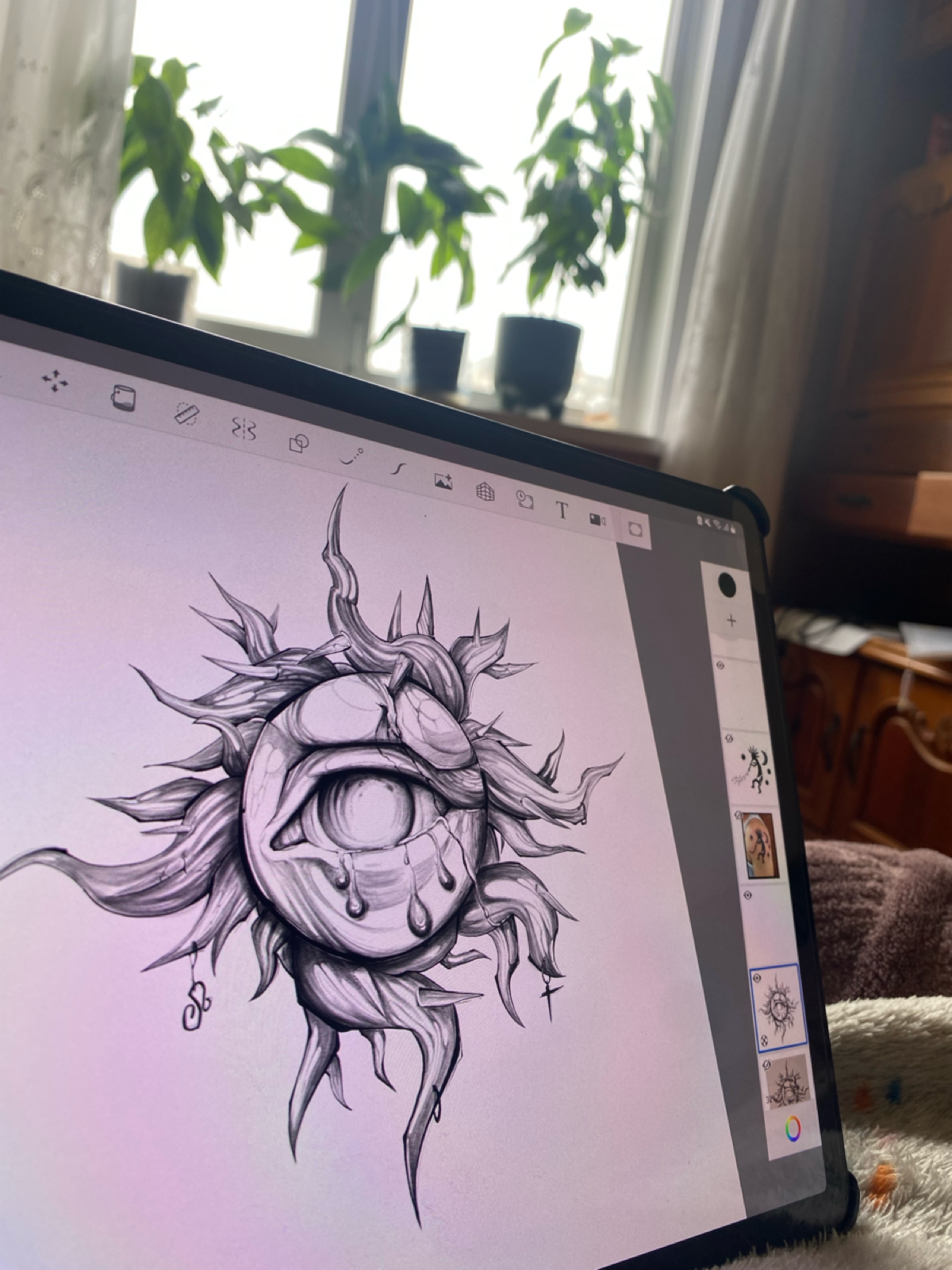 Эскиз создан на заказ и у ехал заграницу, для воплощения у другого мастера
Эскизы на заказ! создам то что именно вы хотите
#эскиз #логотип #проект #созданиелого #эскизтату | Сетка — социальная сеть от hh.ru