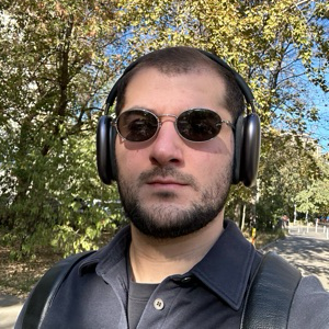 Амир Максудов | Сетка — социальная сеть от hh.ru