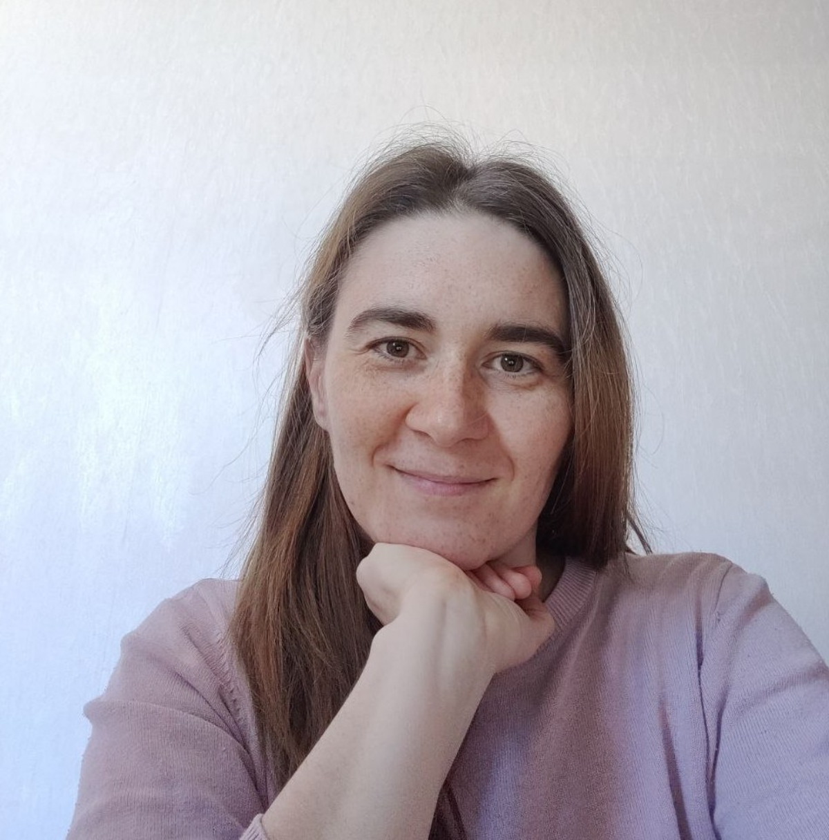 Ксения Столкова