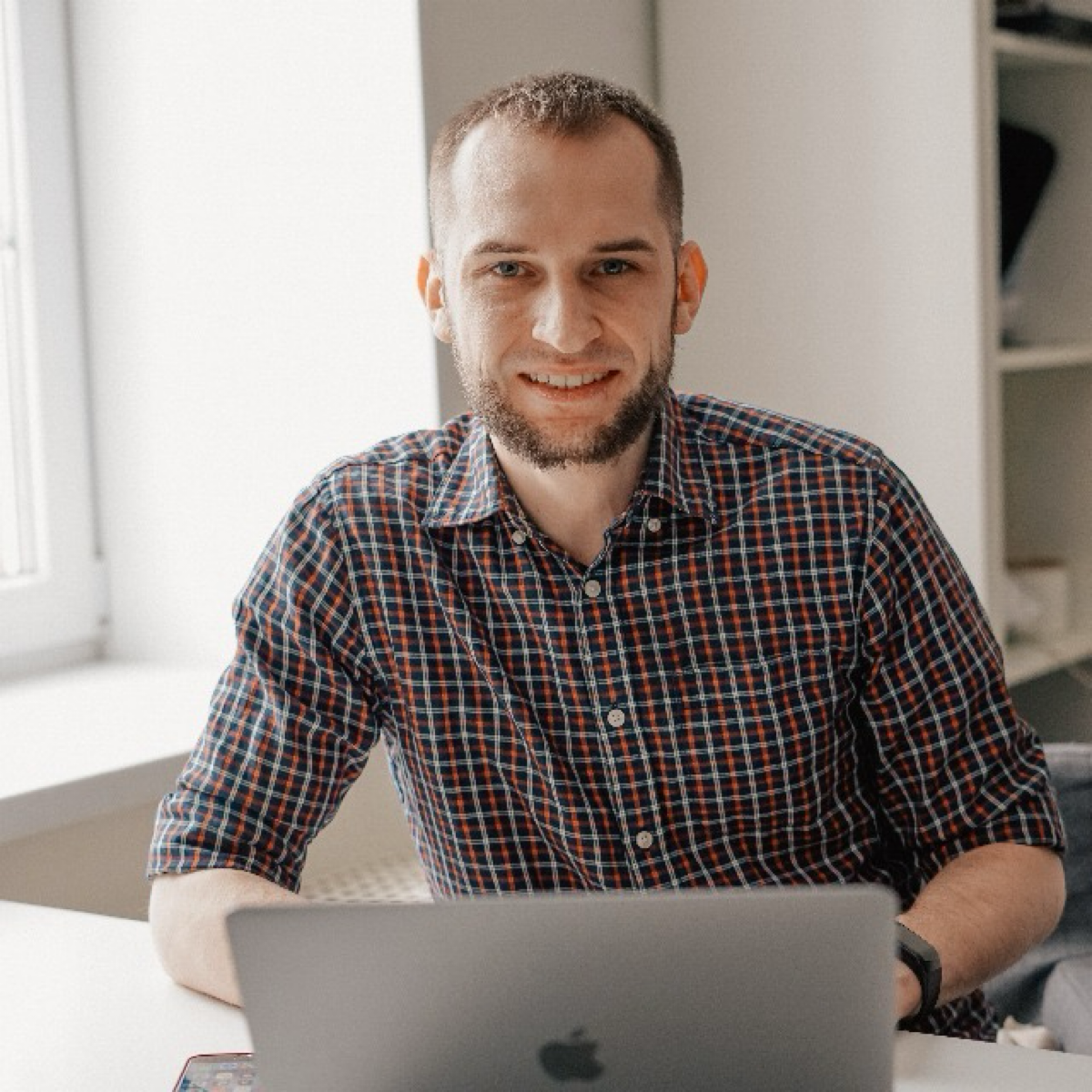 Андрей Коннов