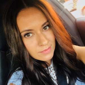 Dina Safarova | Сетка — социальная сеть от hh.ru