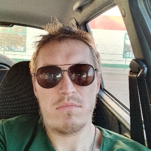 Влад Лавреев