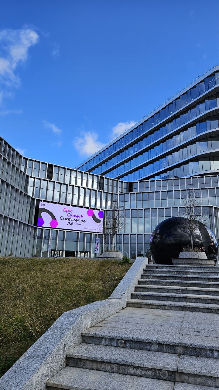 Сегодня был Epic Growth Conference '24.
По ощущениям - вау! Скоро будет отдельный пост с инсайтам | Сетка — социальная сеть от hh.ru