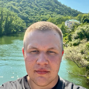 Михаил Богданов