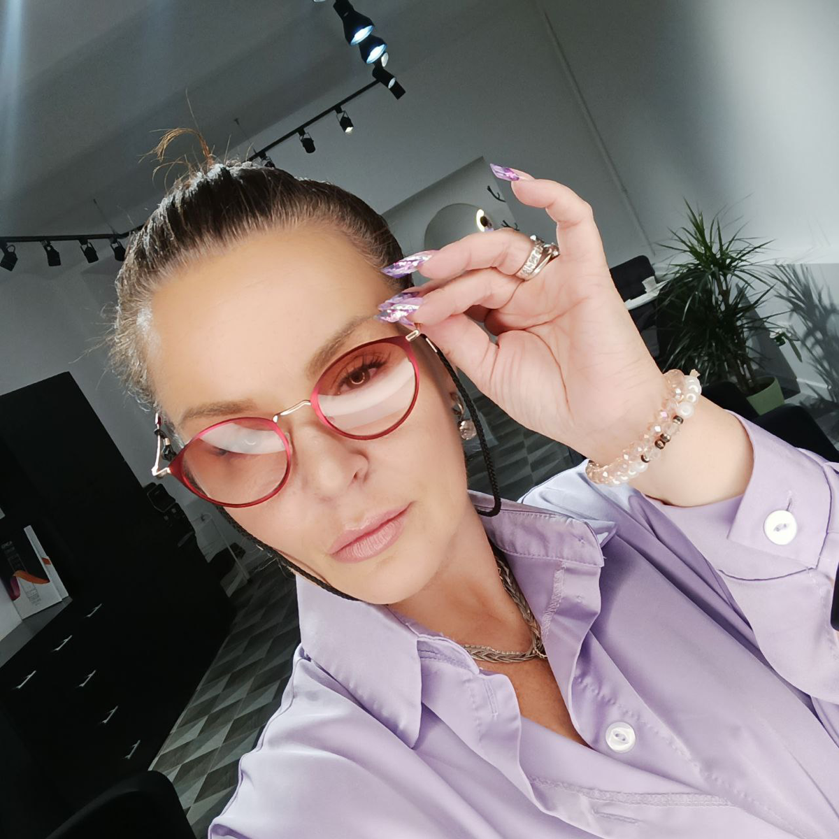 Привет,Сетка😉✌️Меня зовут Мария Фурэ и я классный парикмахер!Мастер -модельер международного класса по парикмахерскому искусству,Чемпион мира по прическам❤️
Живу и работаю в Спб,в центре города у метр... | Сетка — социальная сеть от hh.ru