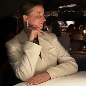 Юлия Косенкова | Сетка — социальная сеть от hh.ru