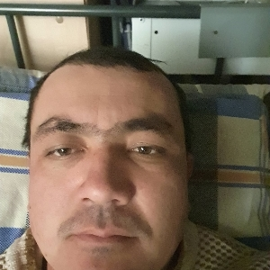 Аброр Имомов