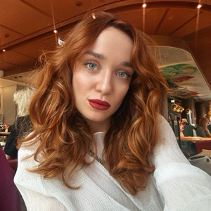 Алеся Савинова | Сетка — социальная сеть от hh.ru