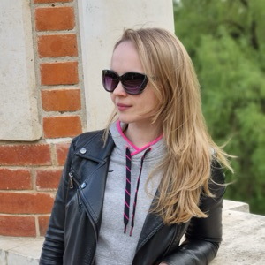 Елена Братенская