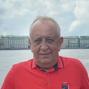Виктор Васильев
