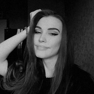 Виолетта Десятниченко | Сетка — социальная сеть от hh.ru