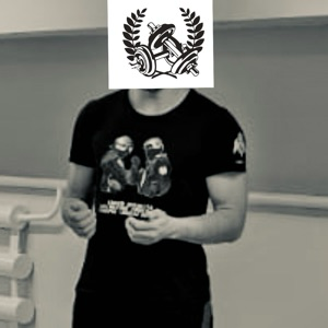 Роман Белый