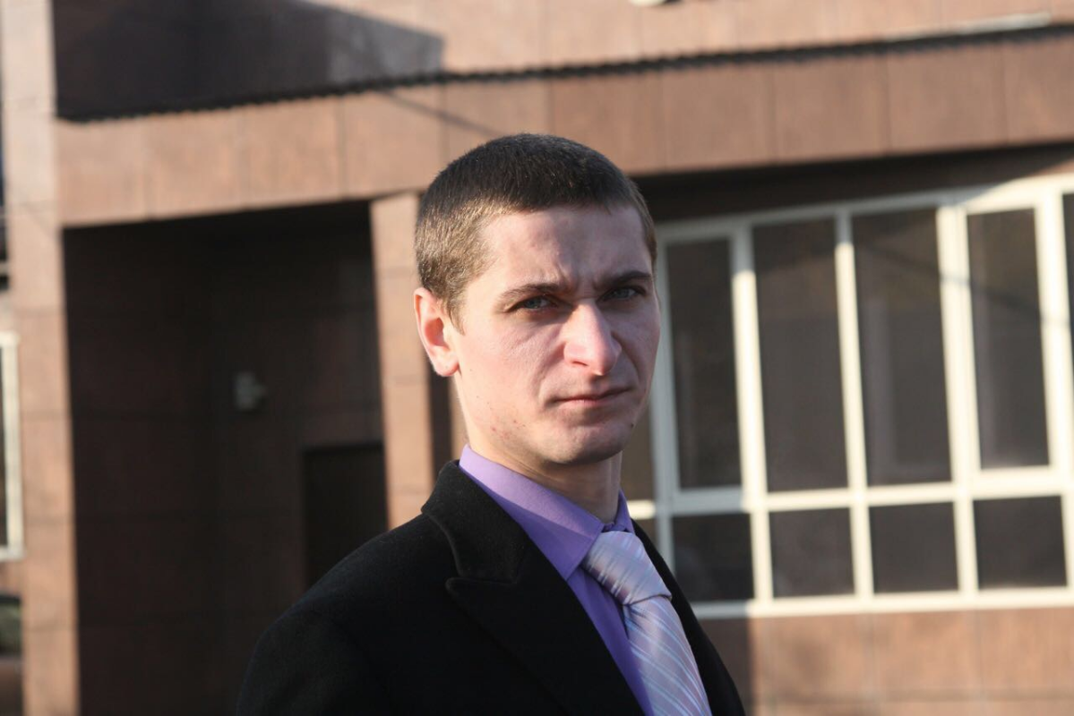 Андрей Роман