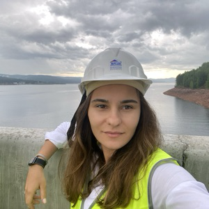 Софья Семенова | Сетка — социальная сеть от hh.ru