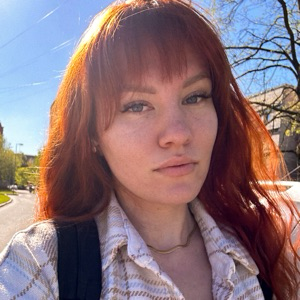 Arina Lomova
