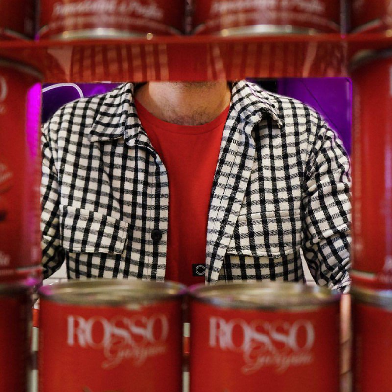 🍅 Закидайте меня помидорами…
… но уходя из найма в бизнес, мы всё также продолжаем жить в рамках, прямо как на этом фото | Сетка — социальная сеть от hh.ru