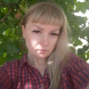 Юля Михайлова