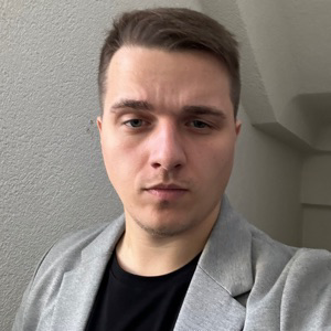 Александр Сергеев