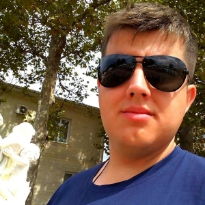 Денис Бучнев