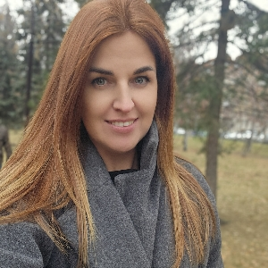 Анна Энгиноева