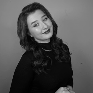 Юлия Ломовская | Сетка — социальная сеть от hh.ru