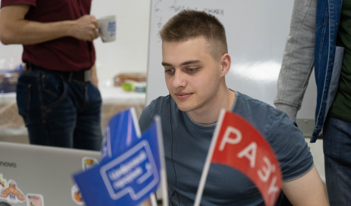 Матвей Захаров