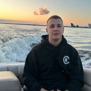 Александр Абелтиньш | Сетка — социальная сеть от hh.ru